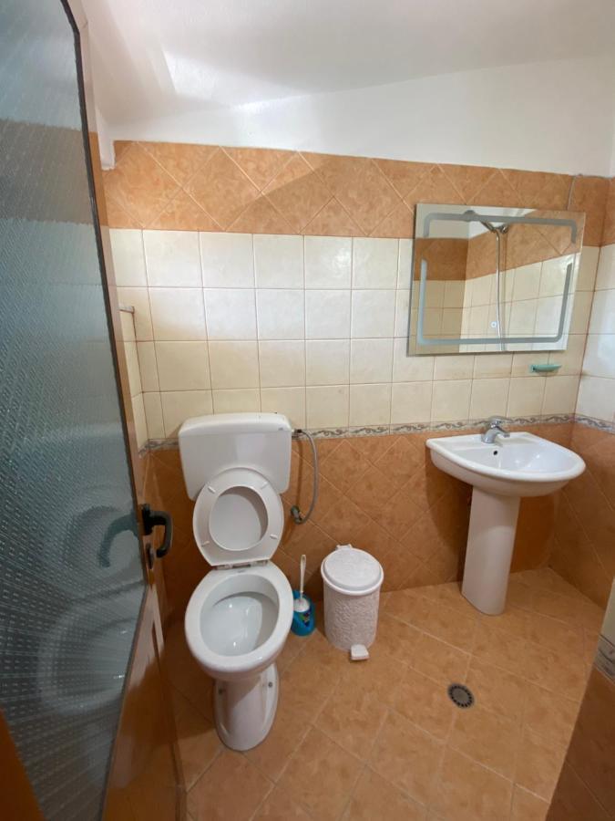 דורס Guest House Lionel מראה חיצוני תמונה