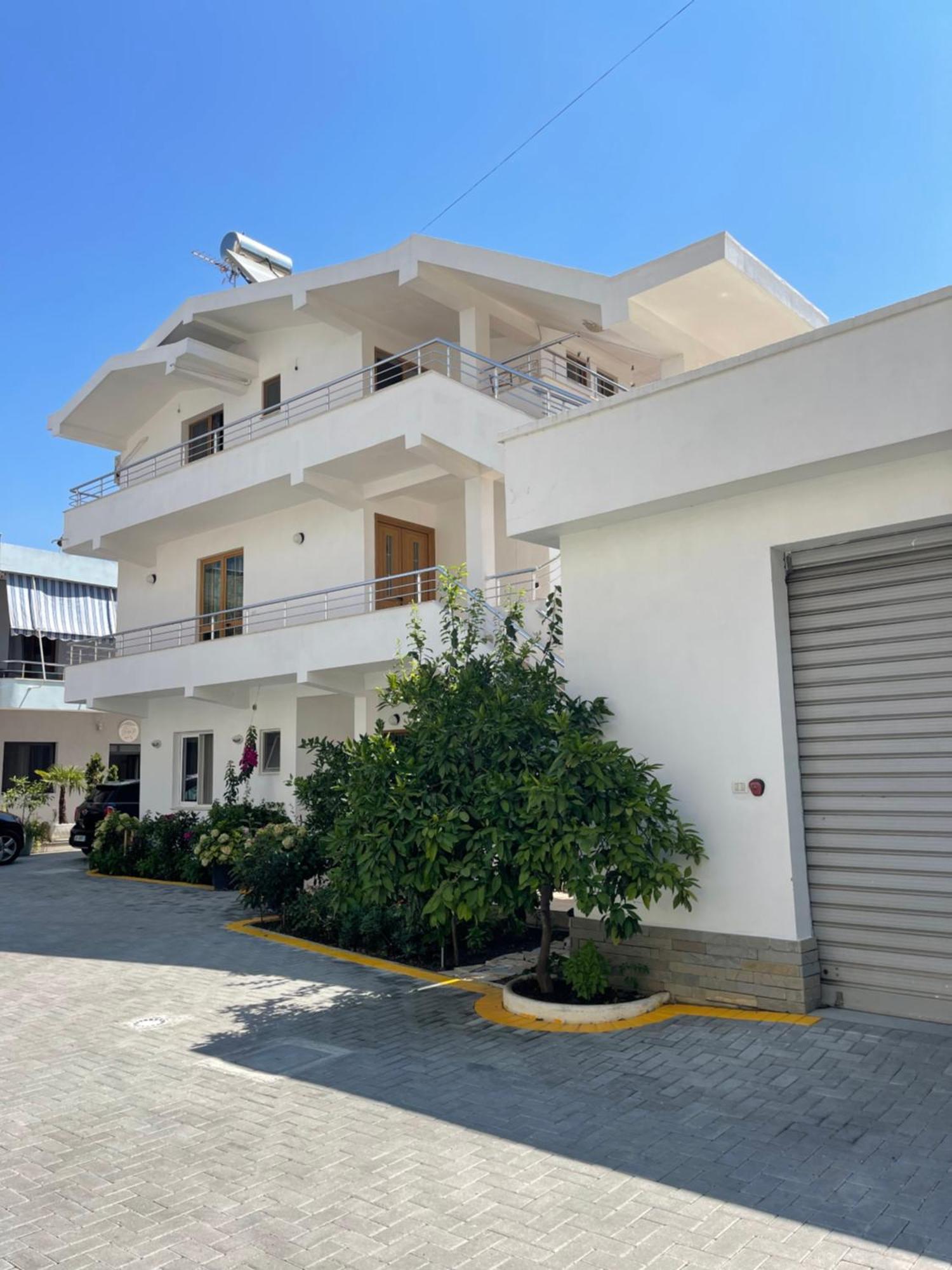דורס Guest House Lionel מראה חיצוני תמונה