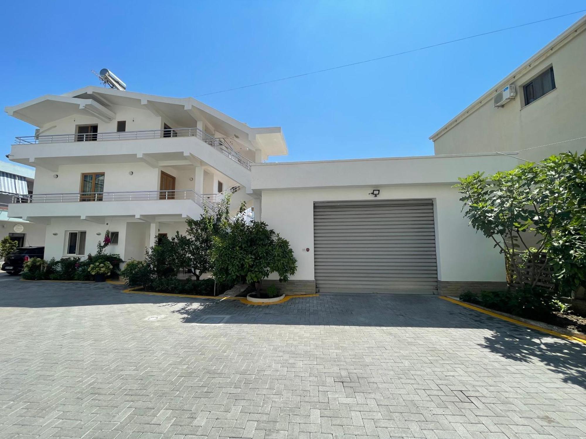 דורס Guest House Lionel מראה חיצוני תמונה