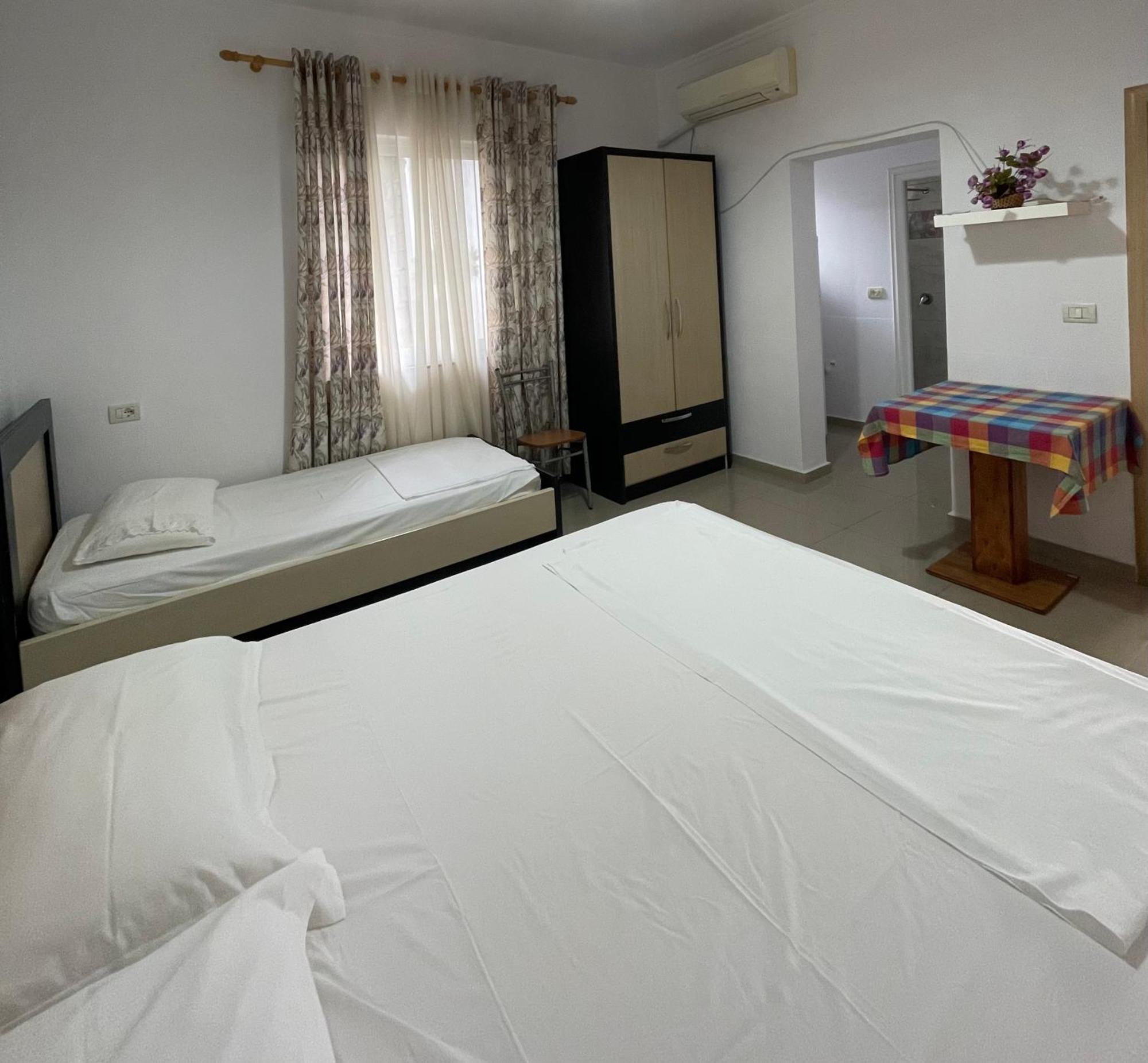 דורס Guest House Lionel מראה חיצוני תמונה