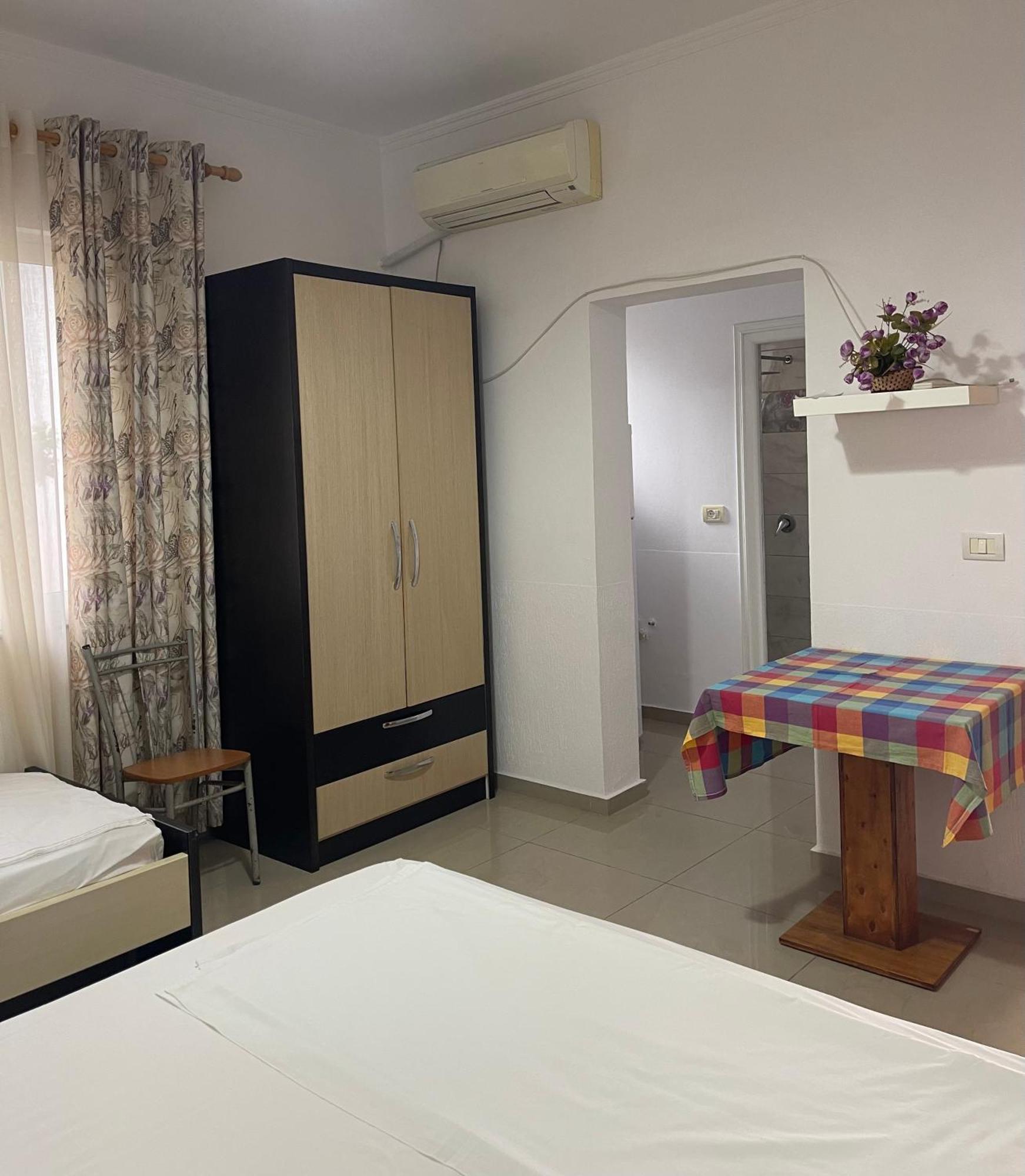 דורס Guest House Lionel מראה חיצוני תמונה
